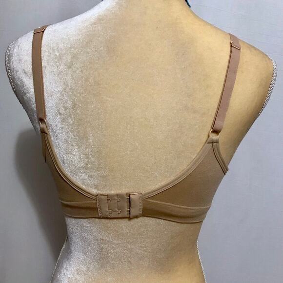 Felina NWOT Nude Seamless Wirefree Bra Various - Picture 5 of 10